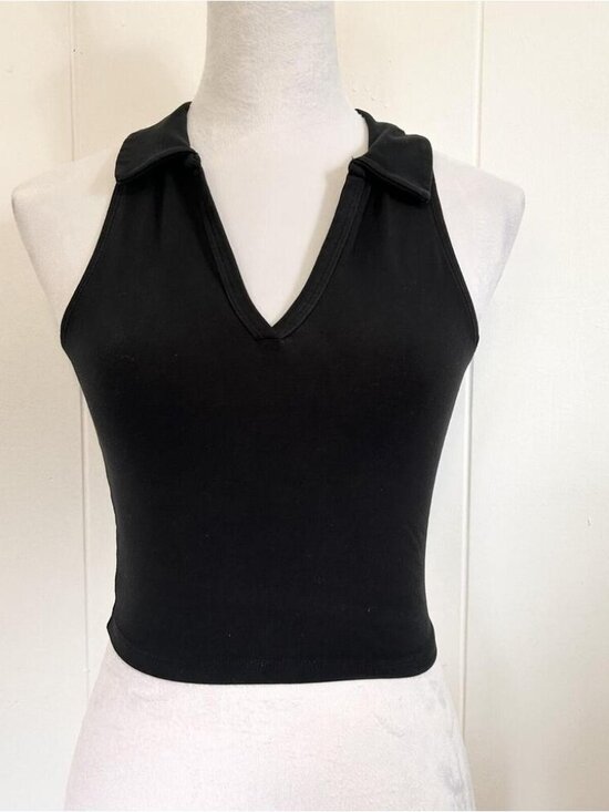 Tops - Black Collared Crop Top Women's XS